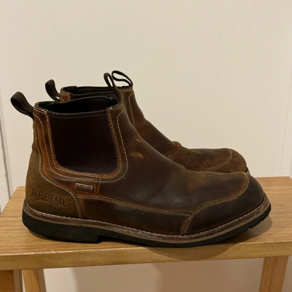 REDHEAD BOOTS   SZ 11. RUSSET BONE-DRY MEMBRANE